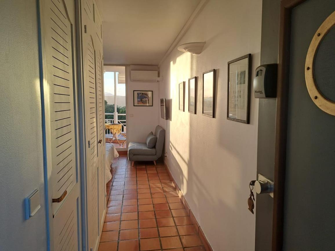 Appartement De La Baie, Vue Magnifique, Tartane La Trinite Bagian luar foto